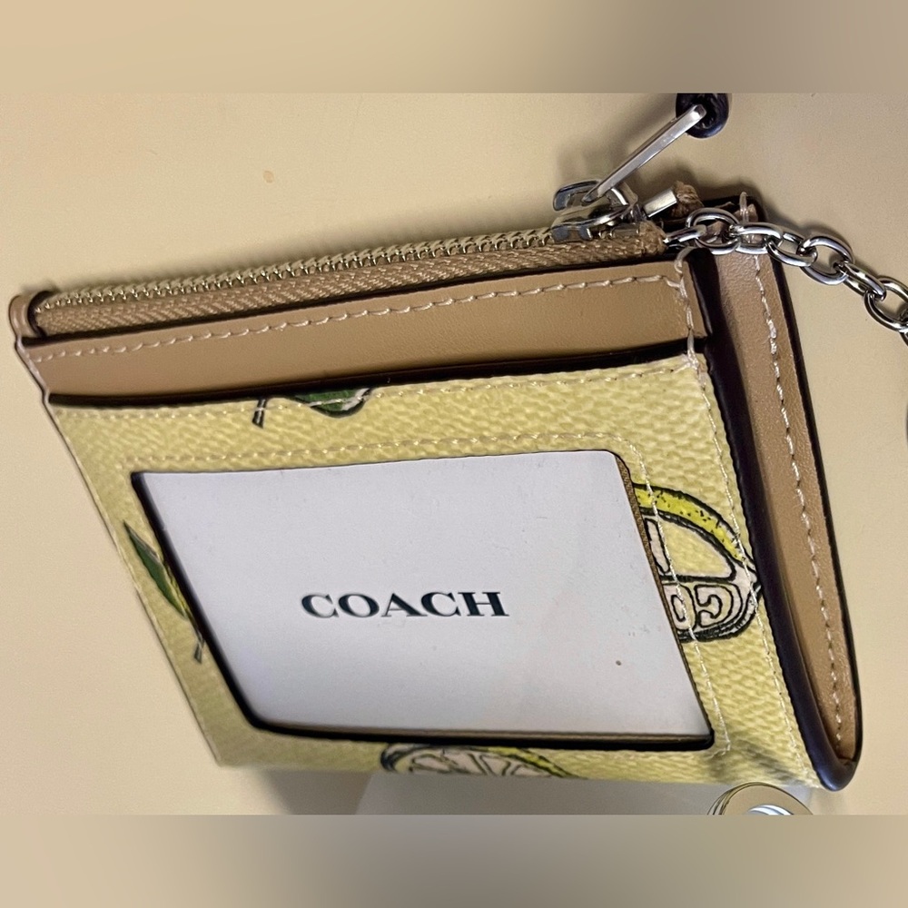 Coach NWT Card Holder/Keychain Zip Top, Coated Canvas/Leather Trim Lemon Print - Picture 9 of 11